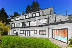 4325 Delbrook Avenue  North Vancouver, BC V7N 4A5