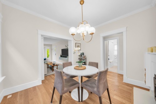 853 20Th Avenue E, Vancouver, BC 