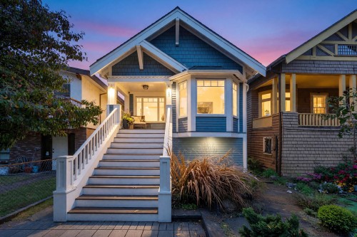 853 20Th Avenue E, Vancouver, BC 