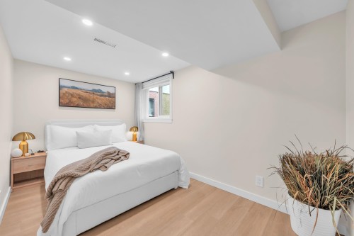 853 20Th Avenue E, Vancouver, BC 