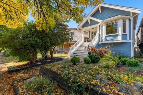 853 20Th Avenue E, Vancouver, BC 