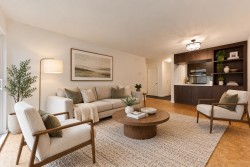 207-550 7th Avenue E Vancouver, BC V5T 1N7
