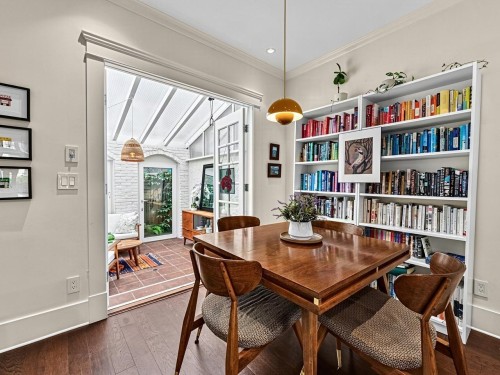 2634 Hemlock Street, Vancouver, BC 