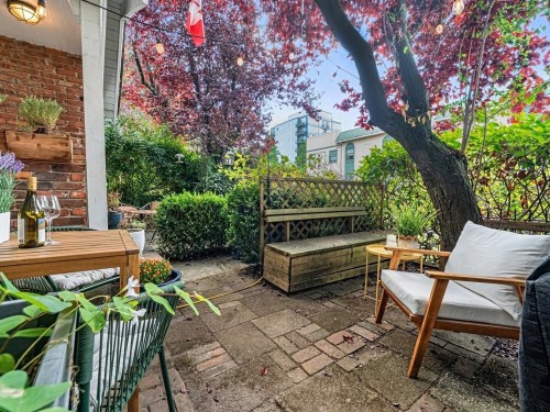2634 Hemlock Street, Vancouver, BC 