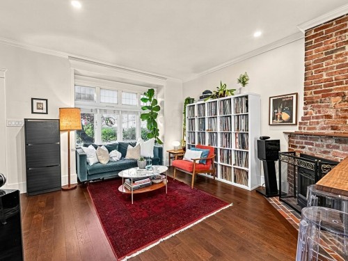 2634 Hemlock Street, Vancouver, BC 