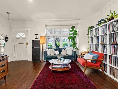 2634 Hemlock Street, Vancouver, BC 