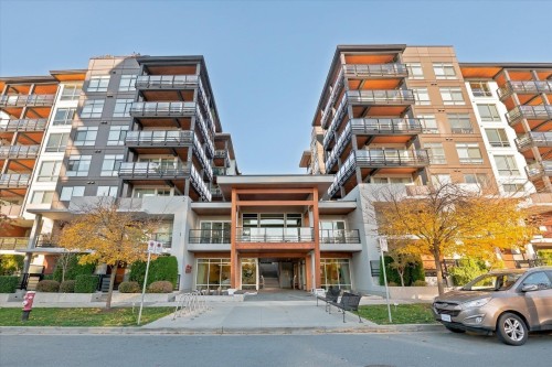 311-108 8th Street E North Vancouver, BC V7L 0H1