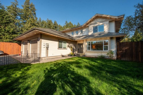 574 Veterans Road  Gibsons, BC V0N 1V4