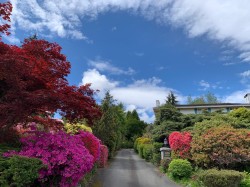 1263 Chartwell Place  West Vancouver, BC V7S 2S2
