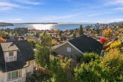 1013 Duchess Avenue  West Vancouver, BC V7T 1G8
