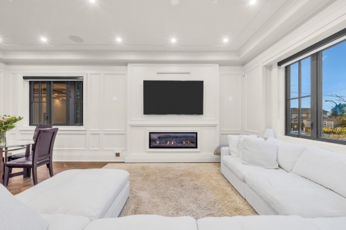 1443 57Th Avenue W, Vancouver, BC 
