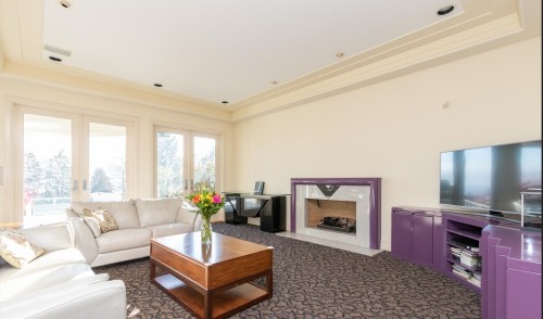 620 Knockmaroon Road, West Vancouver, BC 