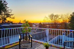 402-8772 Marine Drive SW Vancouver, BC V6P 6A4