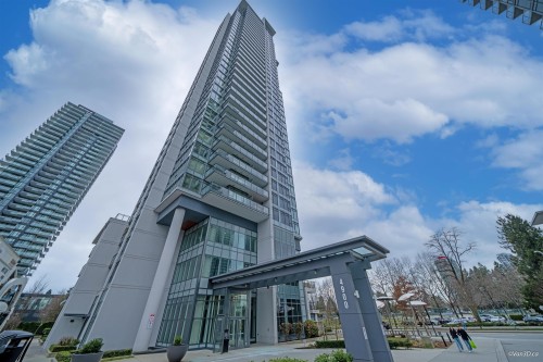 602-4900 Lennox Lane  Burnaby, BC V5H 0G9