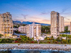 702-2246 Bellevue Avenue  West Vancouver, BC V7V 1C6