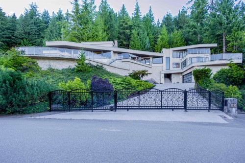 1151 Millstream Road, West Vancouver, BC 