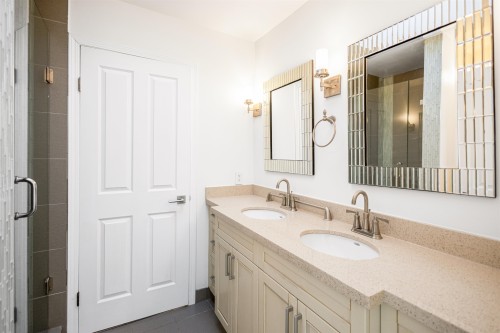 1151 Millstream Road, West Vancouver, BC 