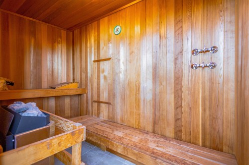 1151 Millstream Road, West Vancouver, BC 