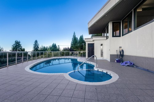 1151 Millstream Road, West Vancouver, BC 
