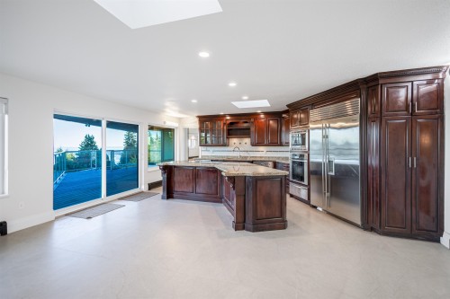 1151 Millstream Road, West Vancouver, BC 