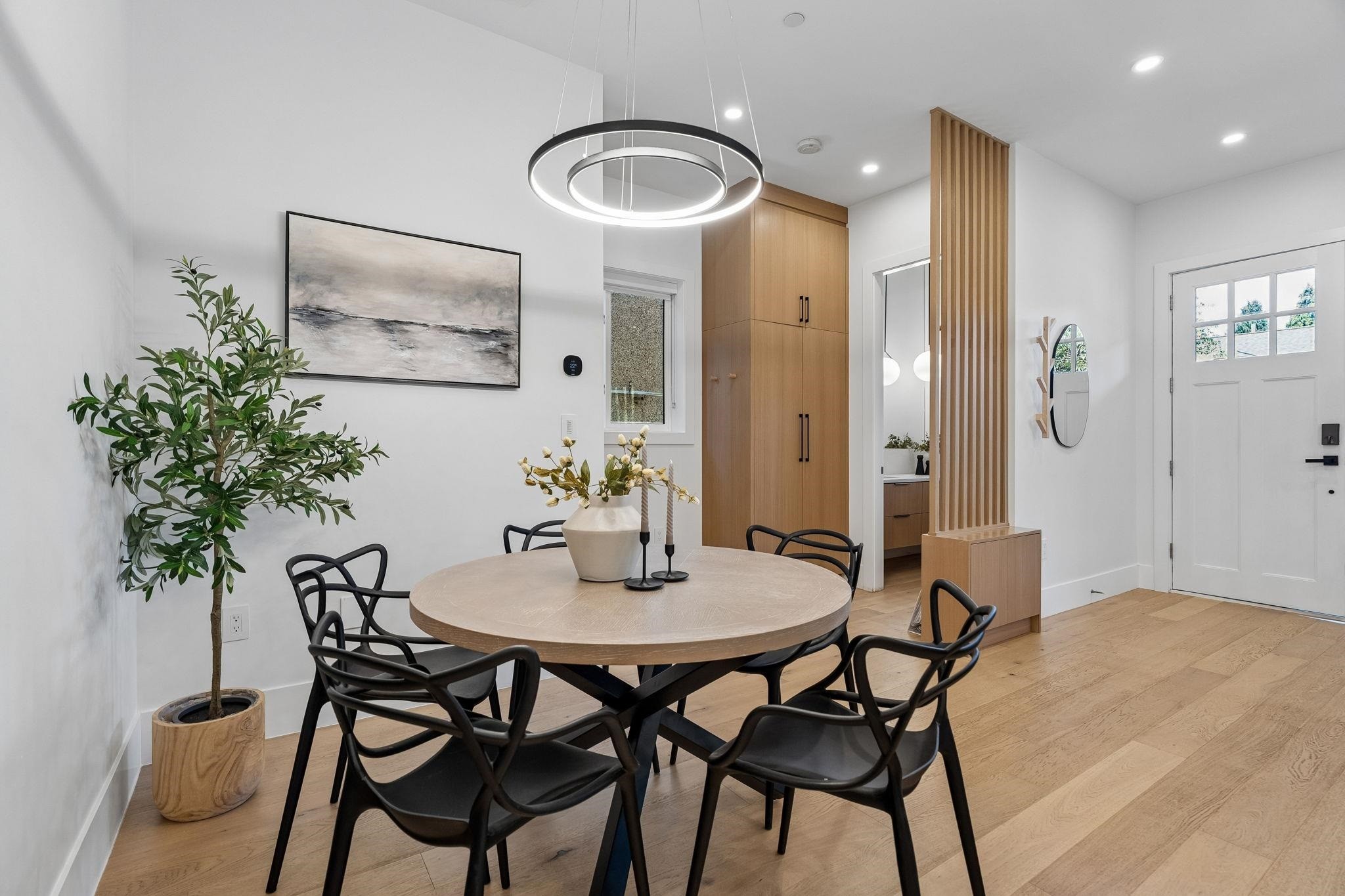 1234 19Th Avenue E, Vancouver, BC