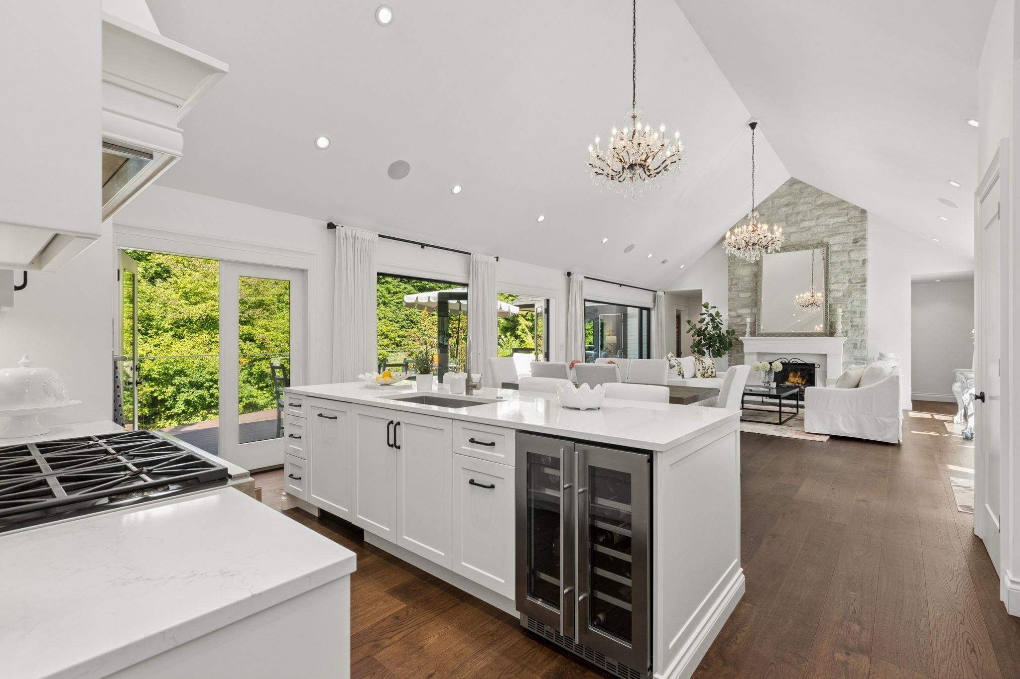 435 Macbeth Crescent, West Vancouver, BC