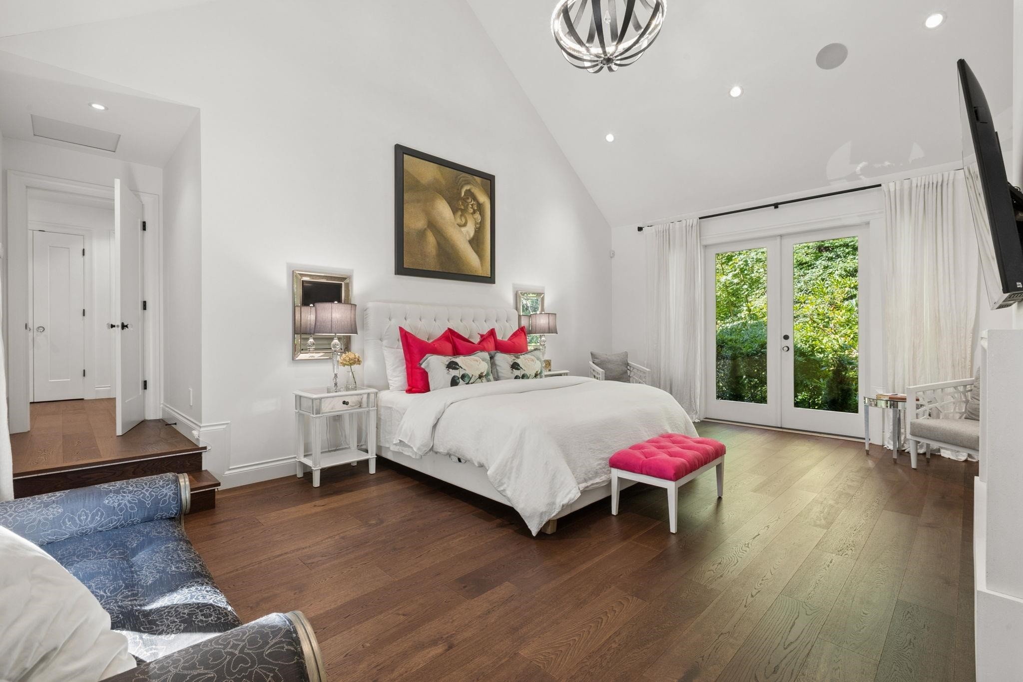 435 Macbeth Crescent, West Vancouver, BC