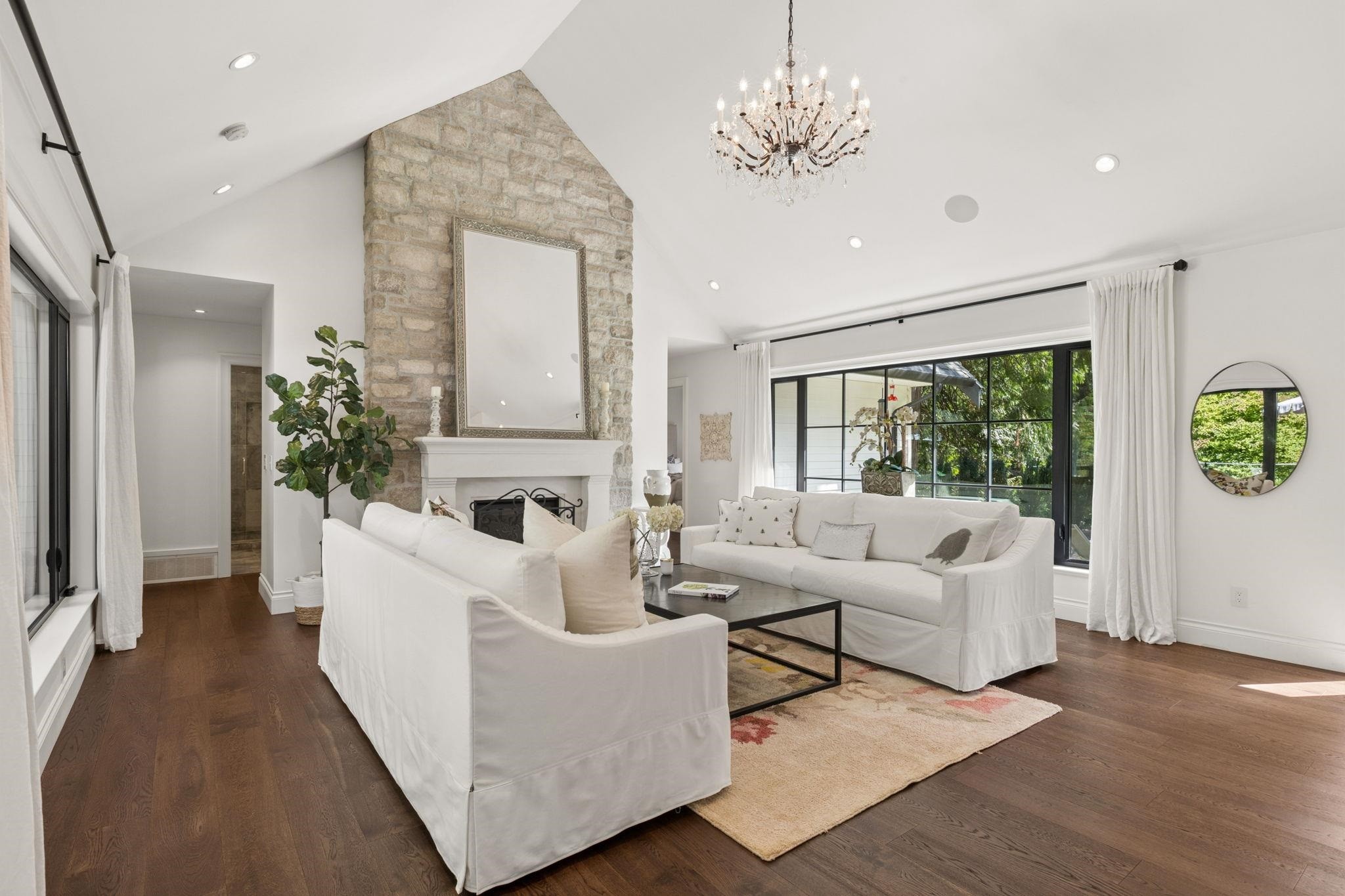 435 Macbeth Crescent, West Vancouver, BC