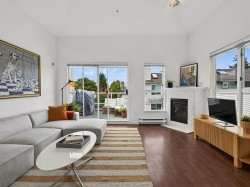 417-3480 Main Street  Vancouver, BC V5V 3N2