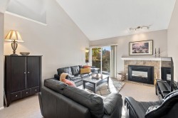 806 Roche Point Drive  North Vancouver, BC V7H 2T8