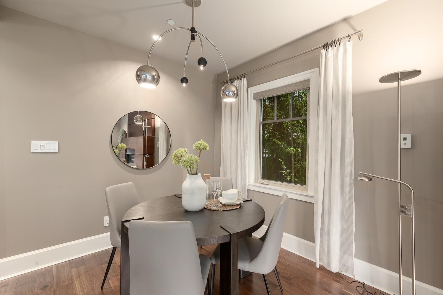 850 10Th Avenue E, Vancouver, BC