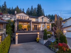 280 Monteray Avenue  North Vancouver, BC V7N 3N8