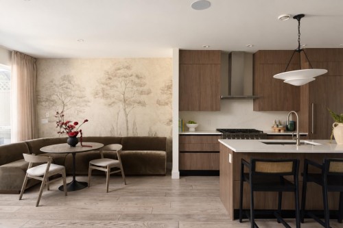 238 19Th Street E, North Vancouver, BC 