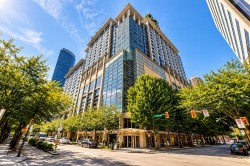2102-938 Smithe Street  Vancouver, BC V6Z 3H8