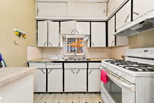 4153 John Street, Vancouver, BC 