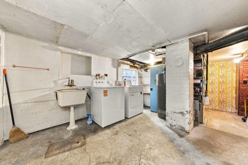 4153 John Street, Vancouver, BC 
