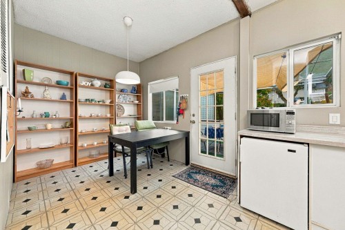 4153 John Street, Vancouver, BC 