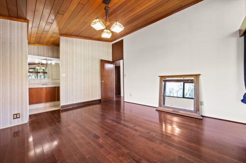 3290 Hazel Avenue, Coquitlam, BC 
