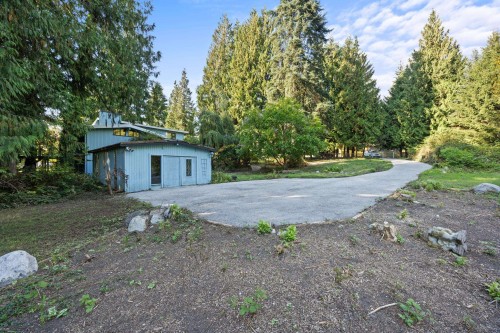 3290 Hazel Avenue, Coquitlam, BC 