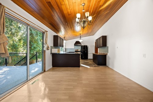 3290 Hazel Avenue, Coquitlam, BC 