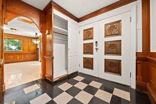 3290 Hazel Avenue, Coquitlam, BC 