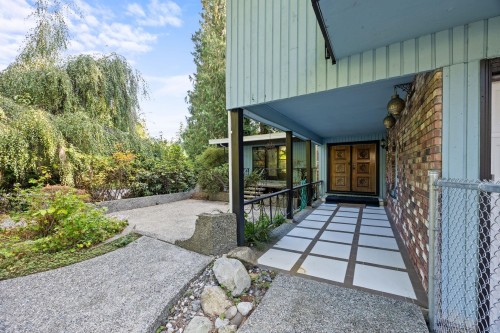 3290 Hazel Avenue, Coquitlam, BC 