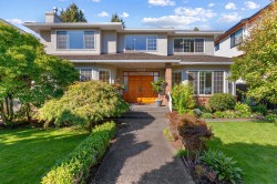 6835 Heather Street Vancouver, BC V6P 3P5