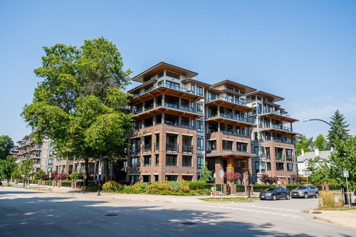 303-7579 16th Street  Burnaby, BC V3N 0H7