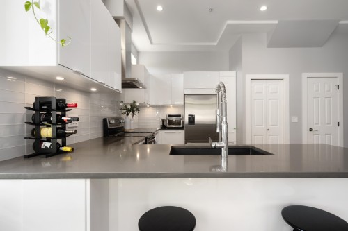 1382 17Th Avenue E, Vancouver, BC 