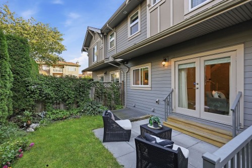 248 6Th Street E, North Vancouver, BC 