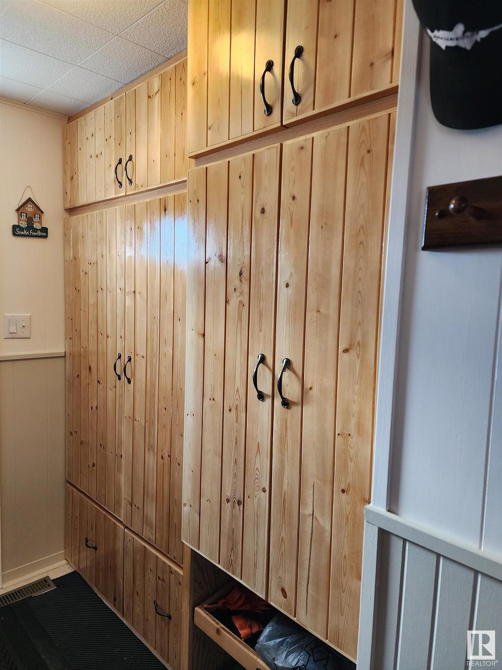 7308 Twp Rd 562, Rural St. Paul County, AB - Indoor Photo Showing Other Room