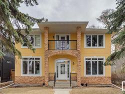 10415 133 ST NW NW  Edmonton, AB T5N 2A2