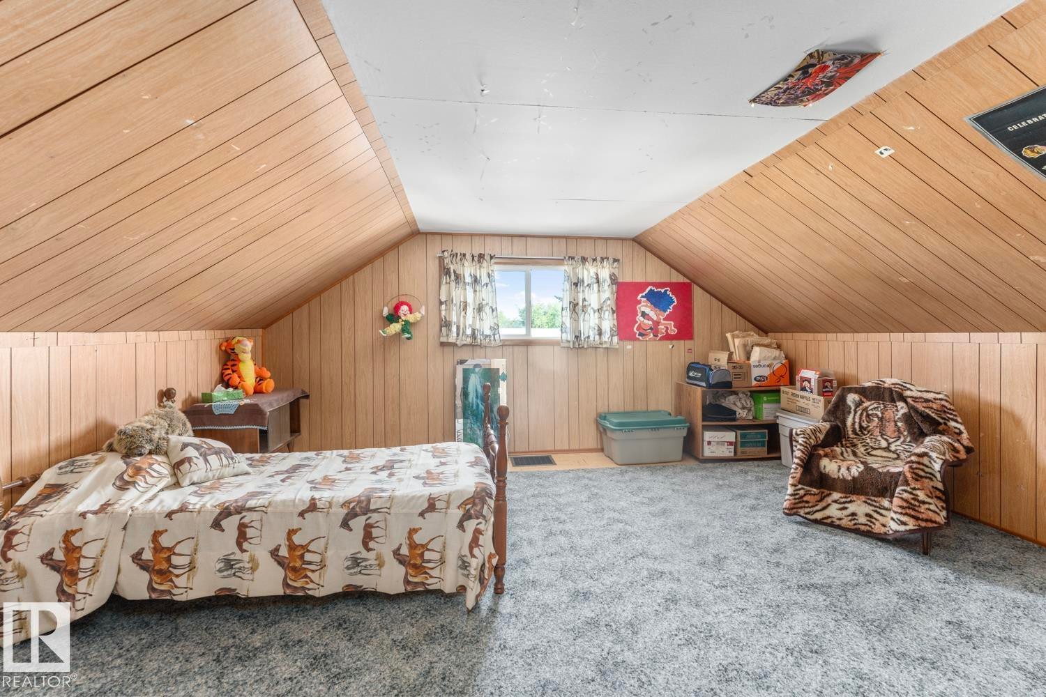 4715 47 Avenue, Cold Lake, AB - Indoor Photo Showing Bedroom