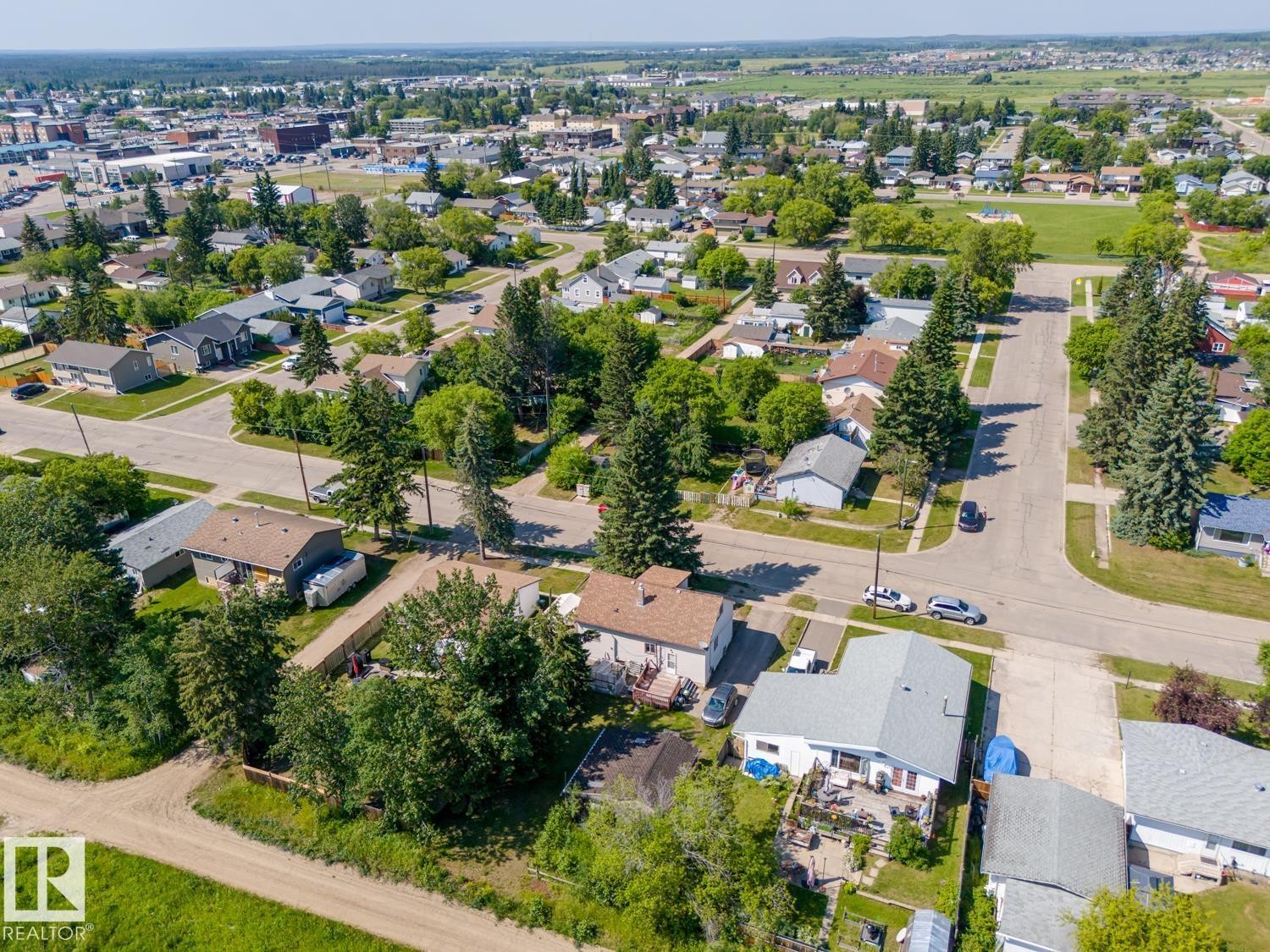 4715 47 Avenue, Cold Lake, AB - Outdoor With View